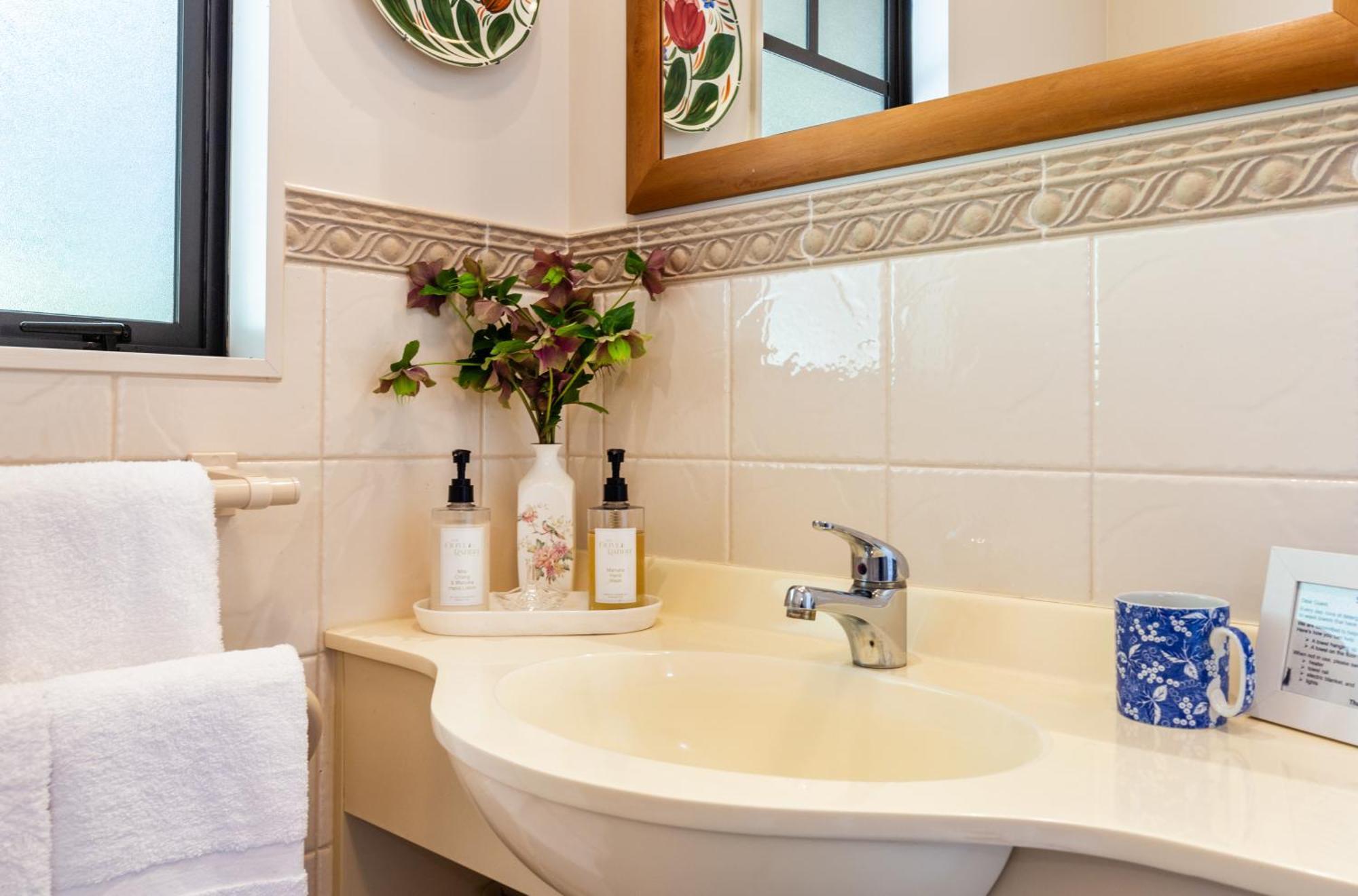Olive Rabbit - Boutique Bed & Breakfast Turangi Eksteriør bilde