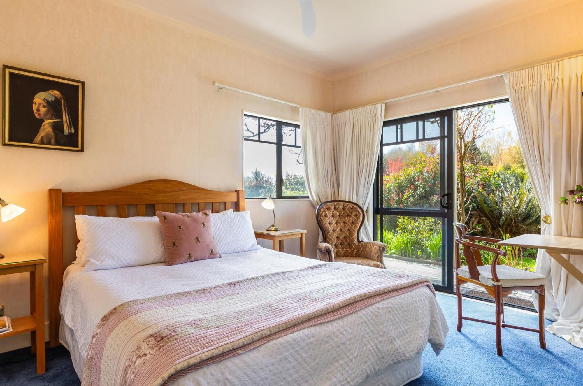Olive Rabbit - Boutique Bed & Breakfast Turangi Eksteriør bilde